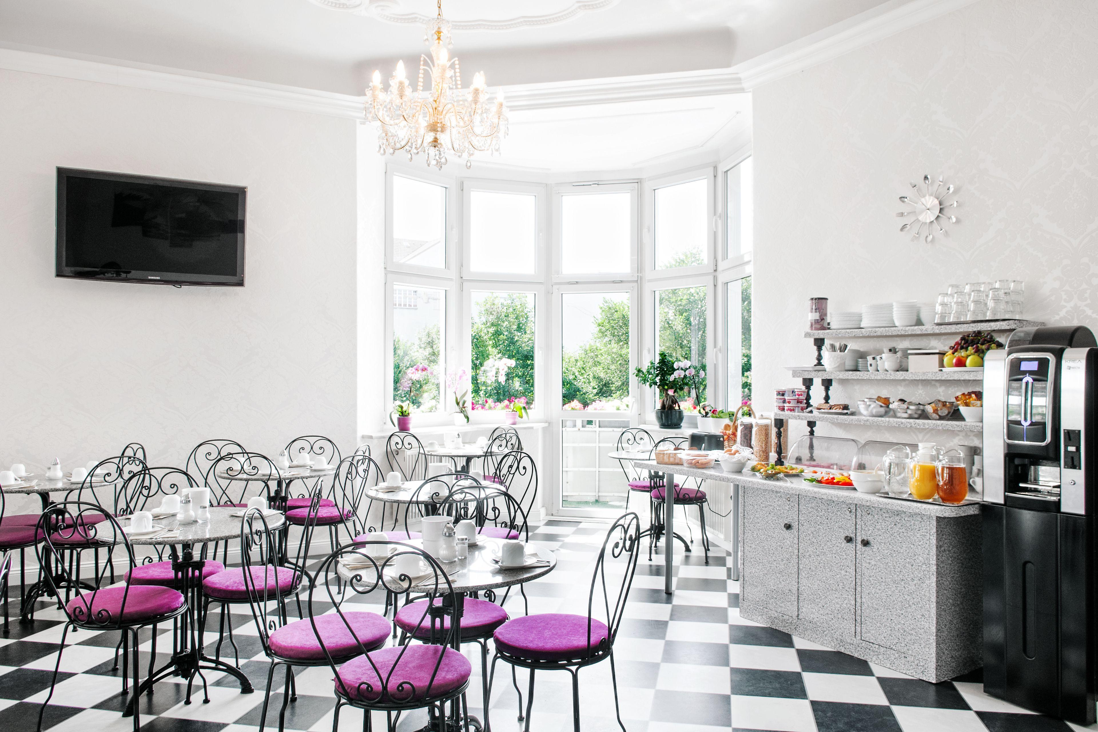 Hotel Bellevue Am Kurfuerstendamm — Photos 1
